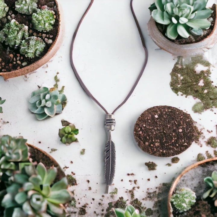 CimarroneAMX Collar Pluma Acero con Piel Ajustable