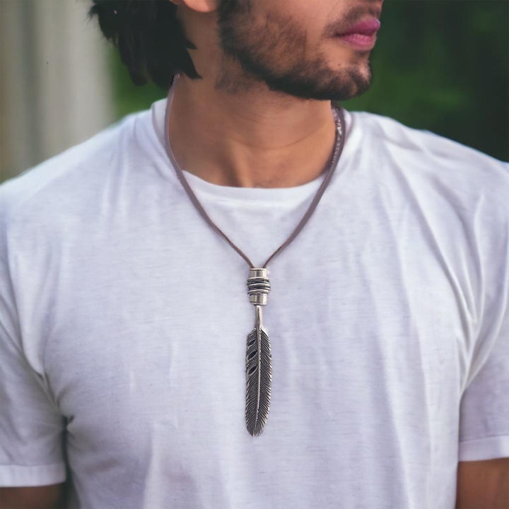 CimarroneAMX Collar Pluma Acero con Piel Ajustable