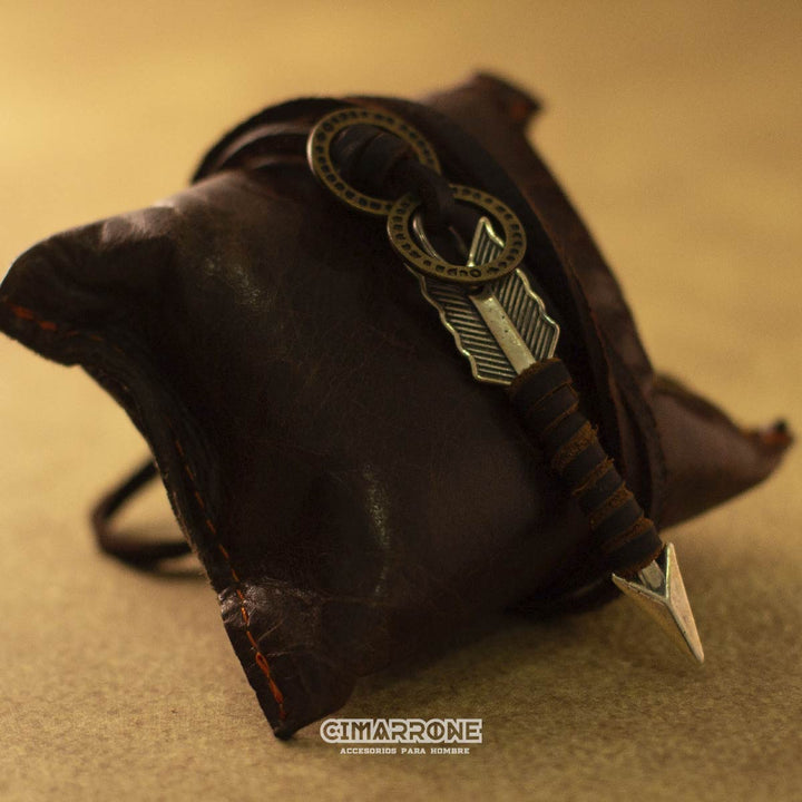 CimarroneAMX Acero Inoxidable Collar de Flecha con Piel
