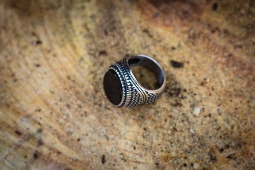 CimarroneAMX Anillo Elegante Perla Plana Negra