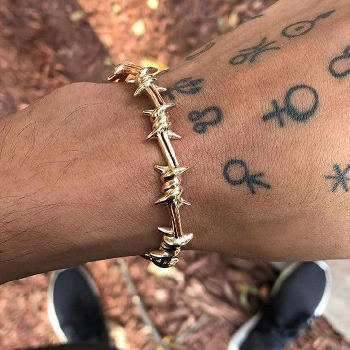 CimarroneAMX Dorado Brazalete Puas