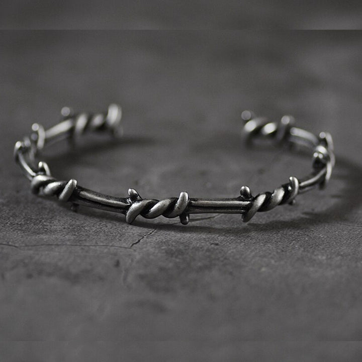 brazalete de puas acero inoxidable